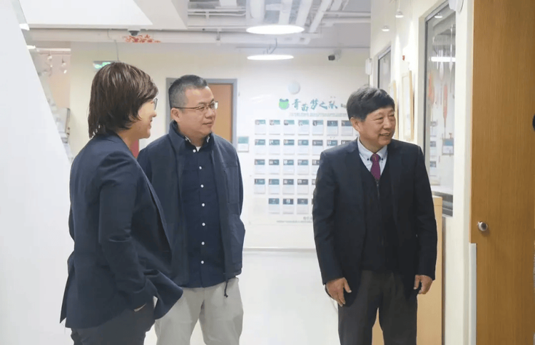 香港教育专家来访青苗,叶祖贤先生出任青苗 DSE项目专家顾问 香港教育专家来访青苗,叶祖贤先生出任青苗 DSE项目专家顾问