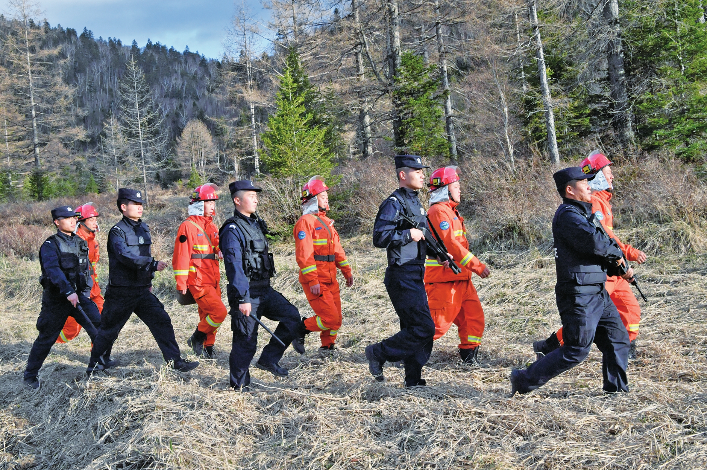 六十年书写传奇 守初心再踏征程——长白山自然保护区建区60周年纪念活动侧记