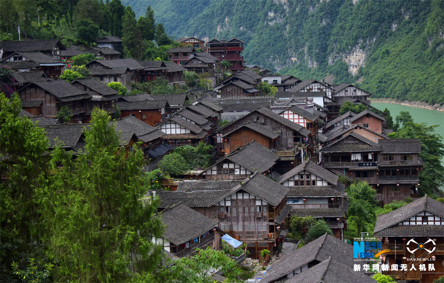 绘风景起风情 武陵山区生态旅游“显山露水”