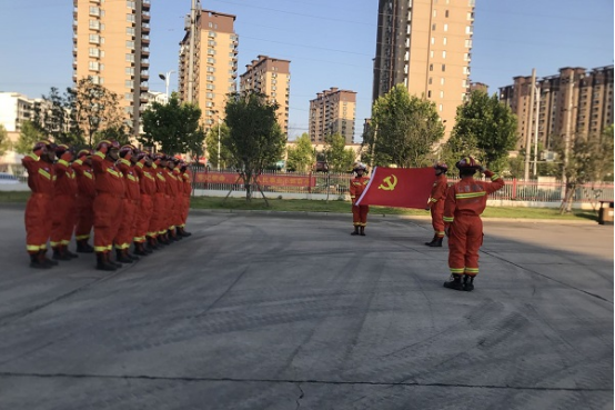 上饶市鄱阳县消防救援大队紧抓“三度”夯实党史学习教育基础