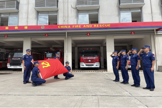 上饶市鄱阳县消防救援大队“四步走”助推党史学习教育高质量推进