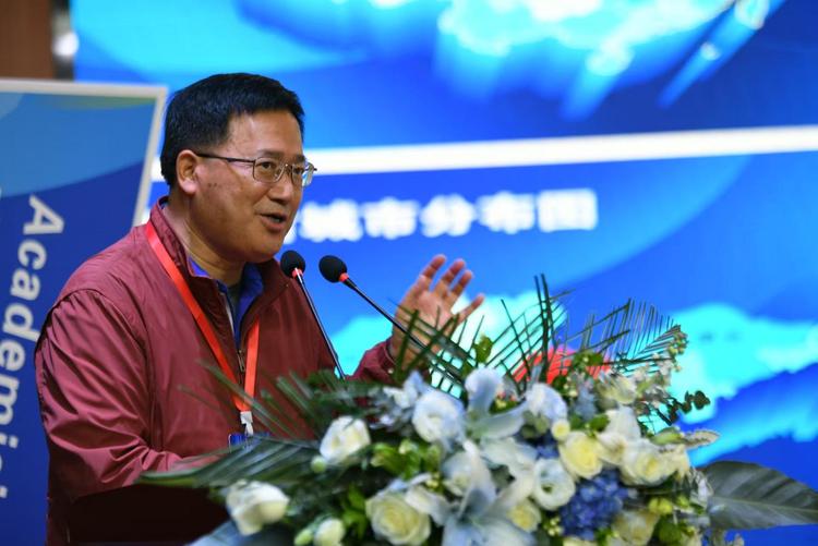 院士进学院——聚焦绿能数智现代产业高质量发展产学研活动