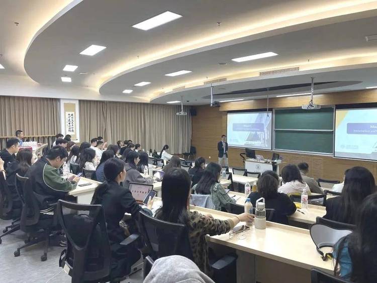 上财商学院MBA项目坚持引培并举 打造高质量、多梯度教学团队（系列六）