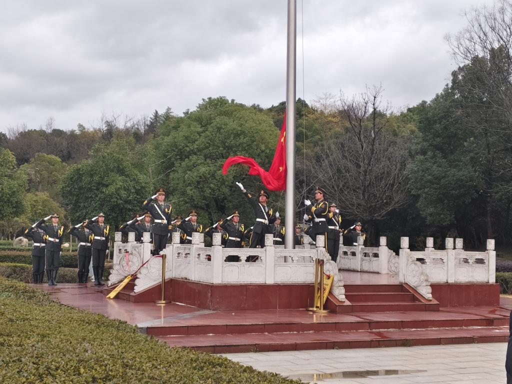 九江学院：弘扬雷锋精神 共筑九院新风