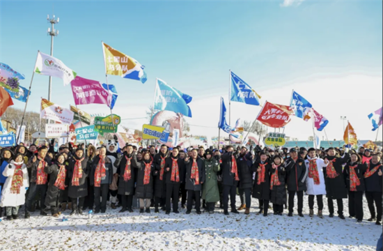 “幸福岛·稻梦杯”沈阳市第二届雪地足球村超联赛启幕