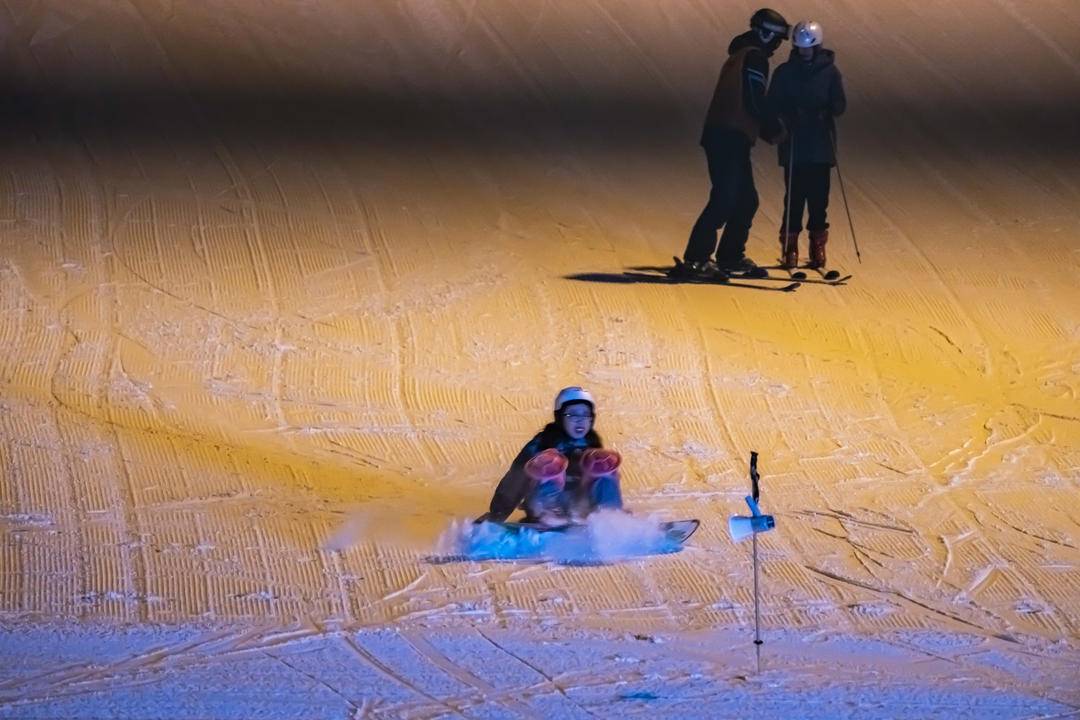 营口鲅鱼圈：滑雪热度不减