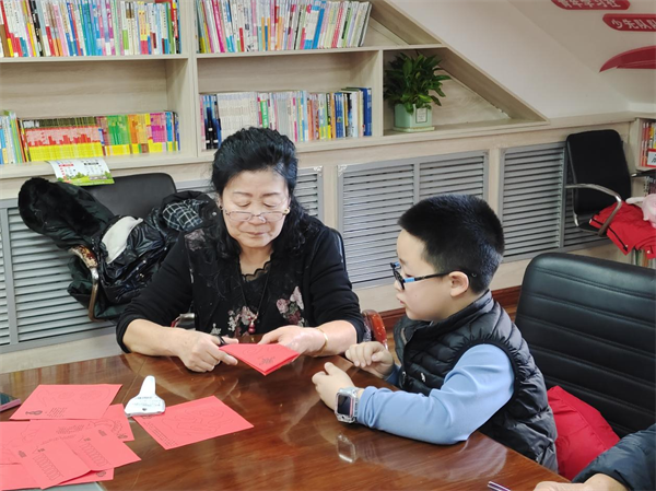 大连市普兰店区农家书屋花式闹元宵