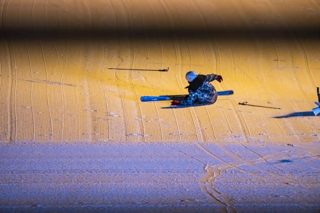 营口鲅鱼圈：滑雪热度不减