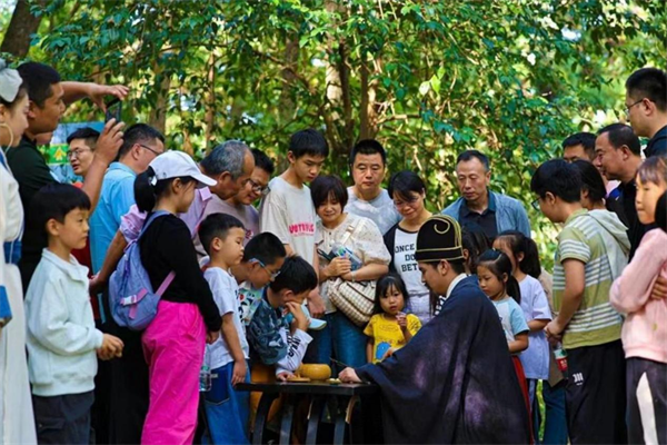 精彩闪耀文旅大舞台 游客乐享“襄阳好风日”