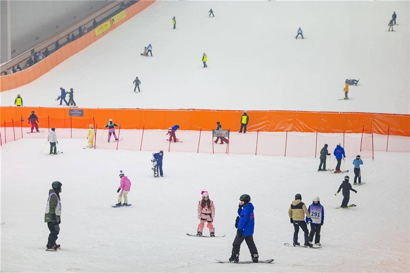 武汉大众冰雪季持续火热