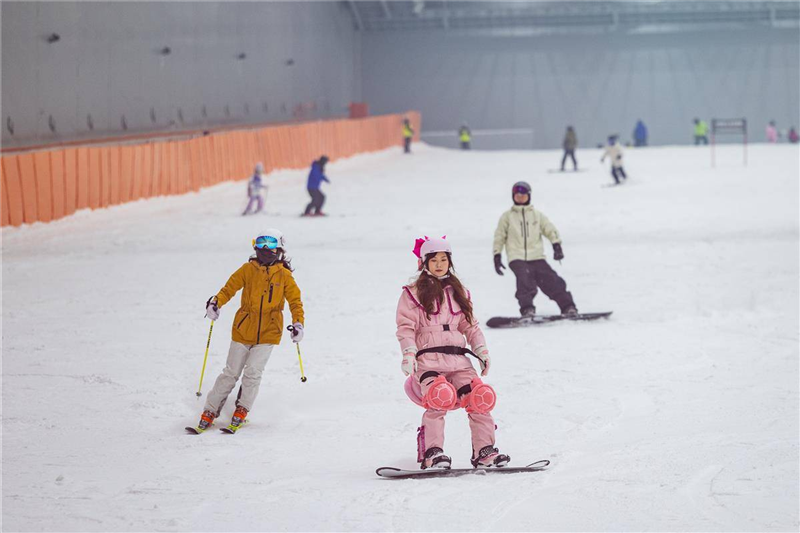 武汉大众冰雪季持续火热