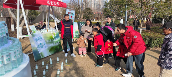 提升居民幸福感 暖冬益民服务活动走进武汉汉阳社区