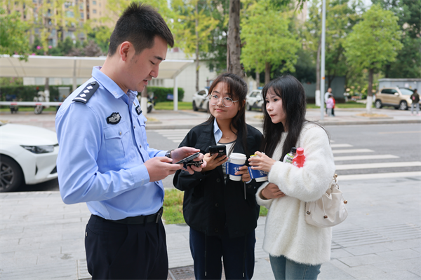 提升基层治理效能 重庆大足警方创新推出“蜂警”分享“警茶”系列活动