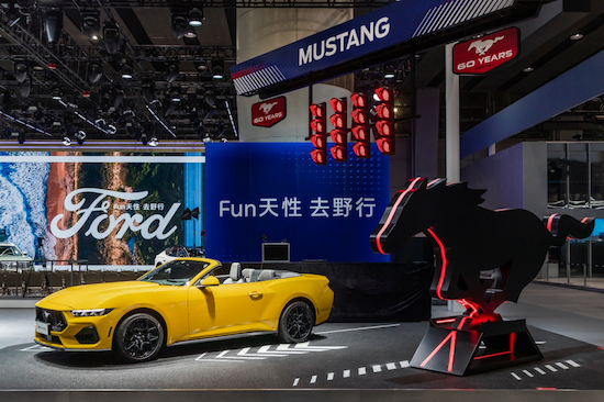 全新福特Mustang®敞篷运动版首次登陆广州车展