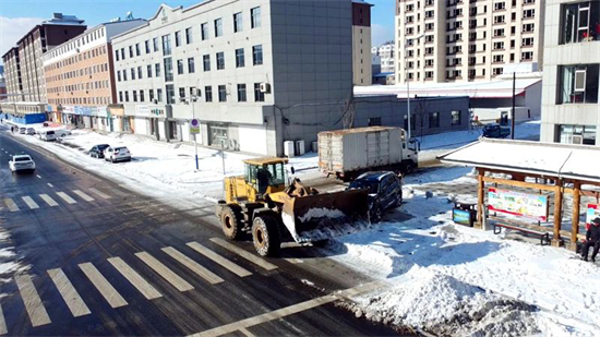 以雪为令！吉林省安图县全力清雪保畅通