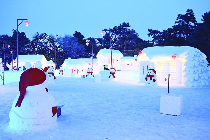 长春南湖公园：雪人、雪房子、雪世界