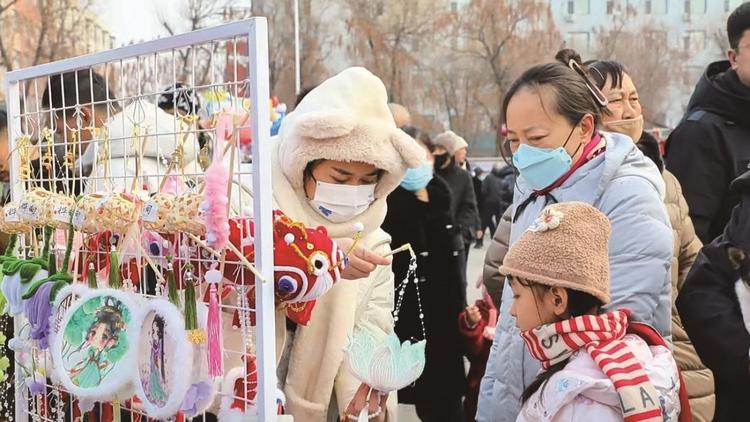 吉林市：江城人间烟火气 喜迎幸福中国年