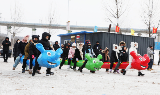 “健康吉林 乐动冰雪”安图县第七届全民上冰雪系列活动启动