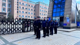 六盘水市钟山区：义警巡逻队 走在街头的“流动守护神”