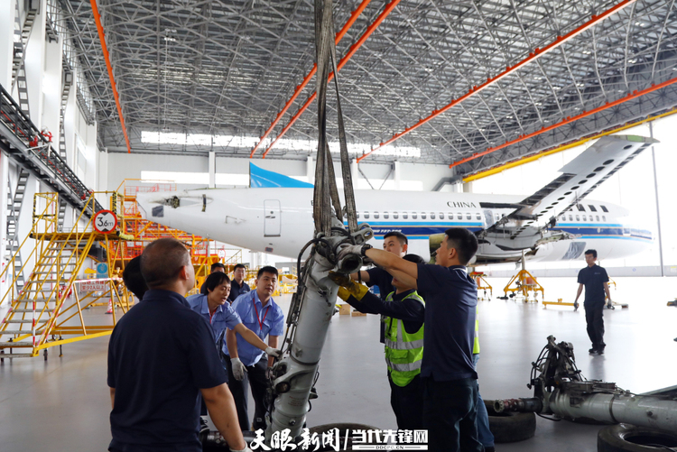 737飞机怎么拆？贵州建立首部飞机拆解标准化体系