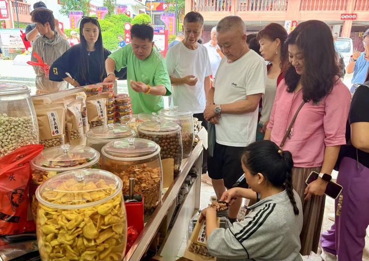 壮美景观“串珠成链” 广西靖西边关风情旅游带建设成效显著