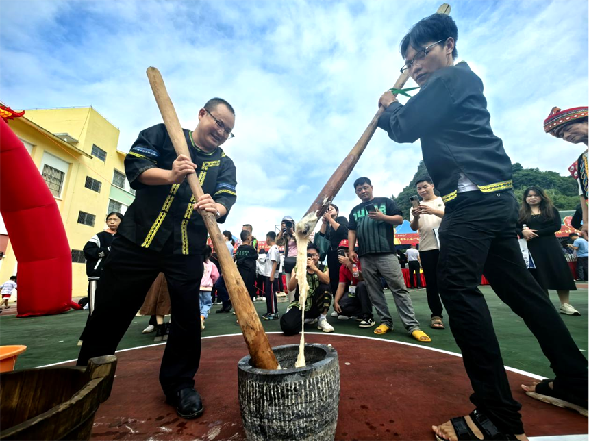 广西上林：镇圩瑶乡展芳华  民族团结谱新篇