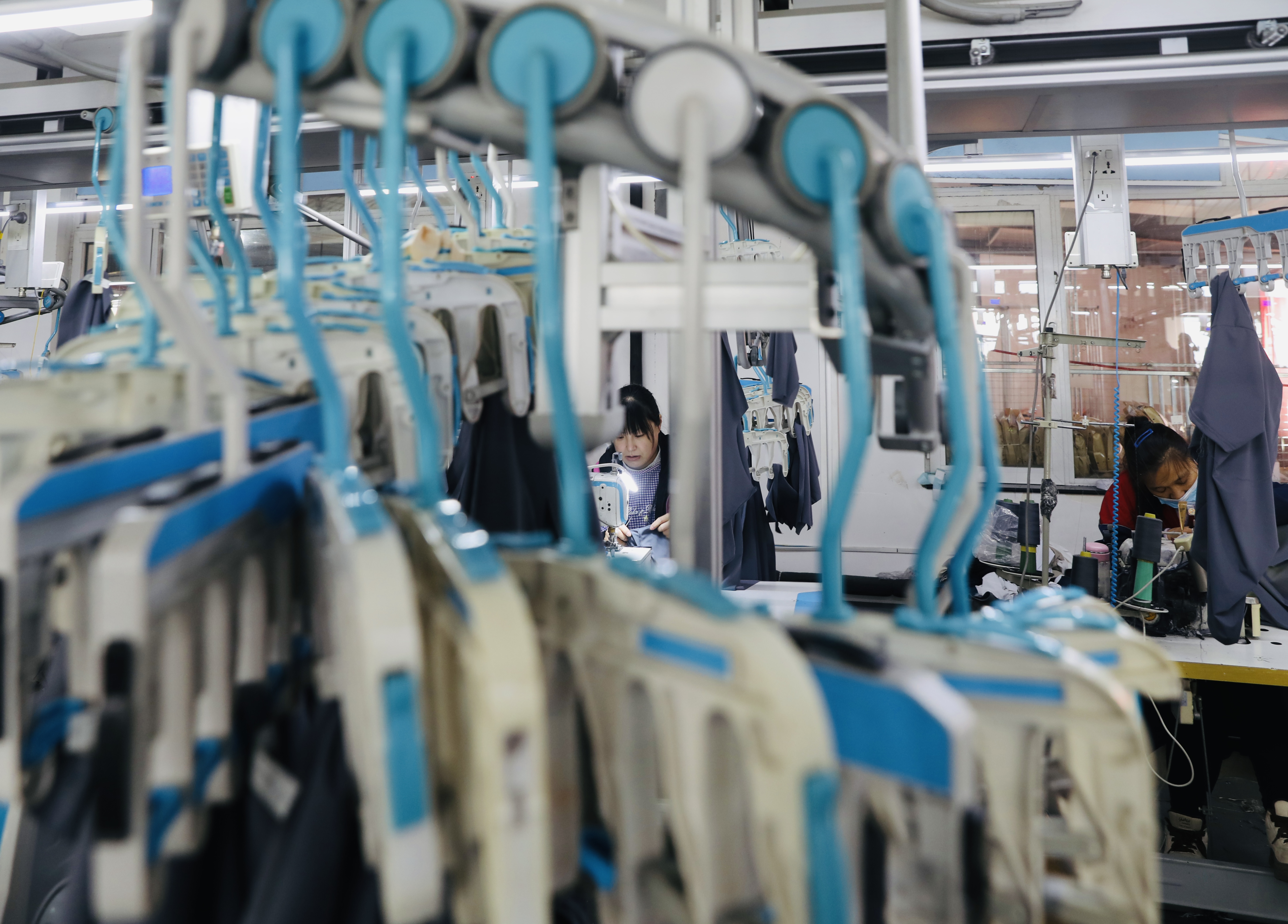 河北肃宁：大服装产业实现高质量发展_fororder_图片2
