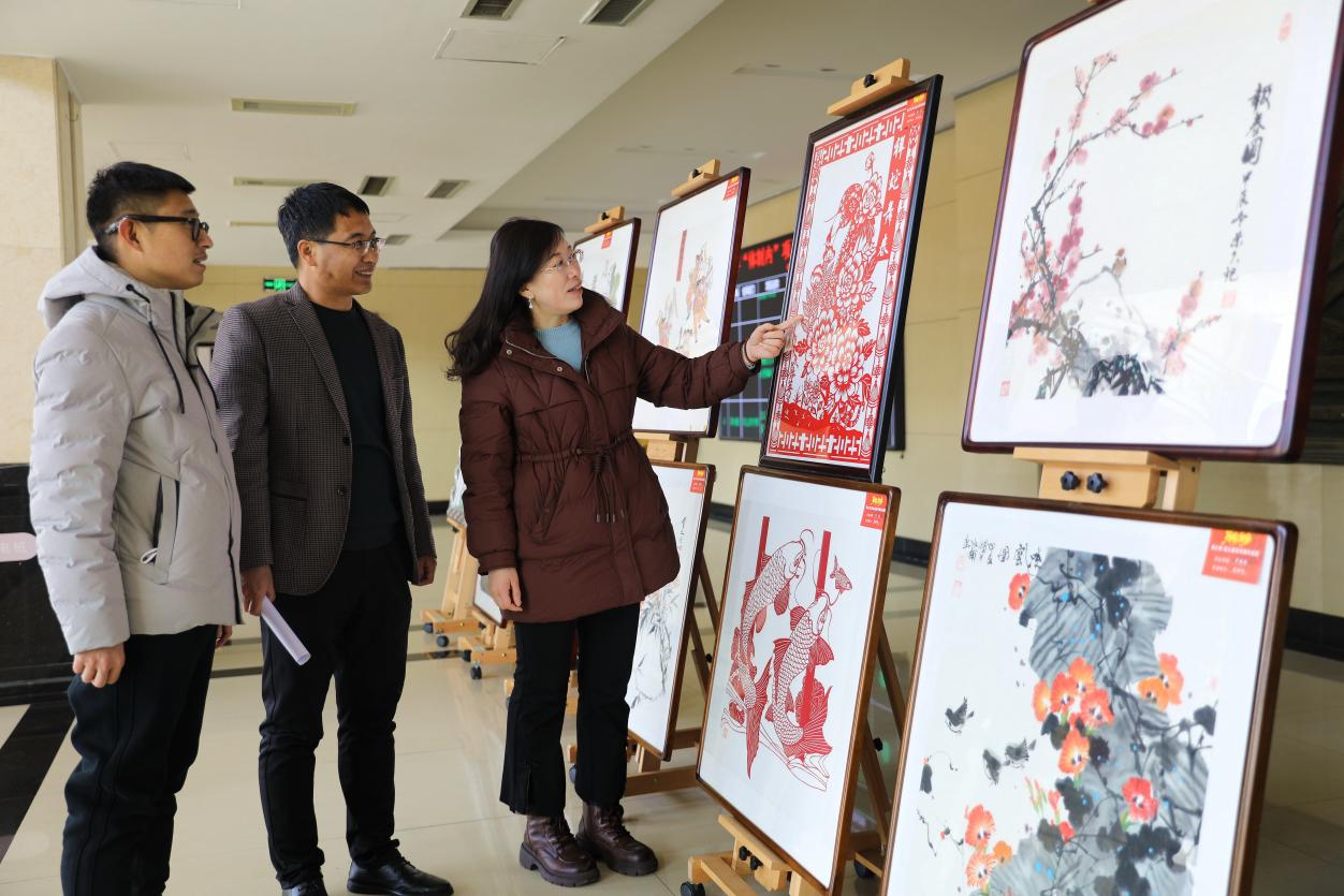 �ӱ�ƽȪ�ٰ조��֮�衱�ھŽ�ʫ�黭��Ʒչ