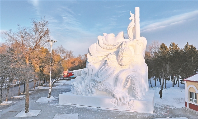 “白悟空”现身太阳岛