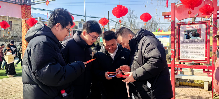 陕西潼关：花式闹元宵 新春年味长