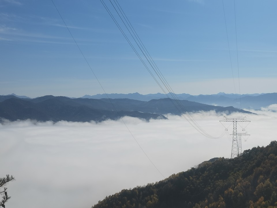 “云端舞者” 传送光明   陕西电网工程建设正酣