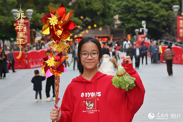 暖意满人间 元宵共此时