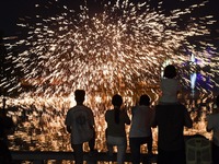 到合肥撮镇感受“山海经”神话之夜