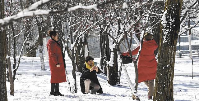 冰雪旅游，让“冷资源”变身“热经济”