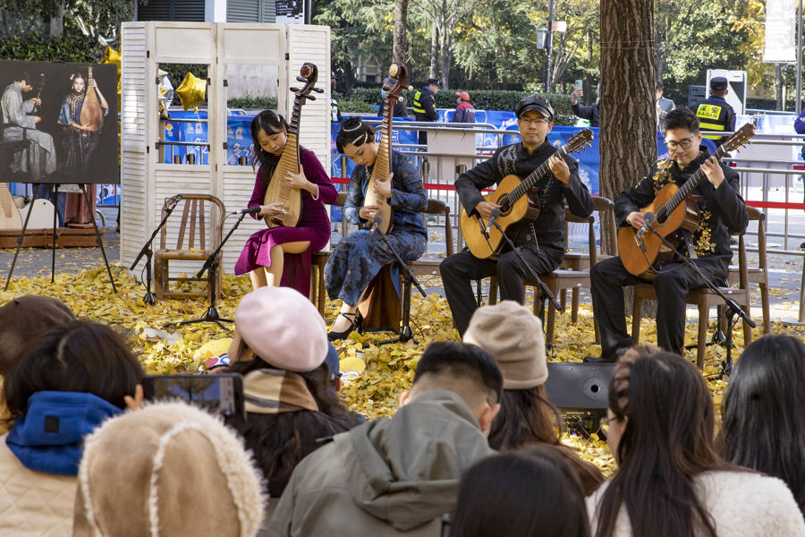 上海：遍地金黄落叶，与“银杏音乐会”再度相约