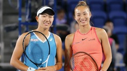 郑钦文晋级WTA500东京站八强_fororder_llllll202410250000005