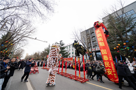 三门峡义马市：社火展演闹元宵 民俗活动年味浓