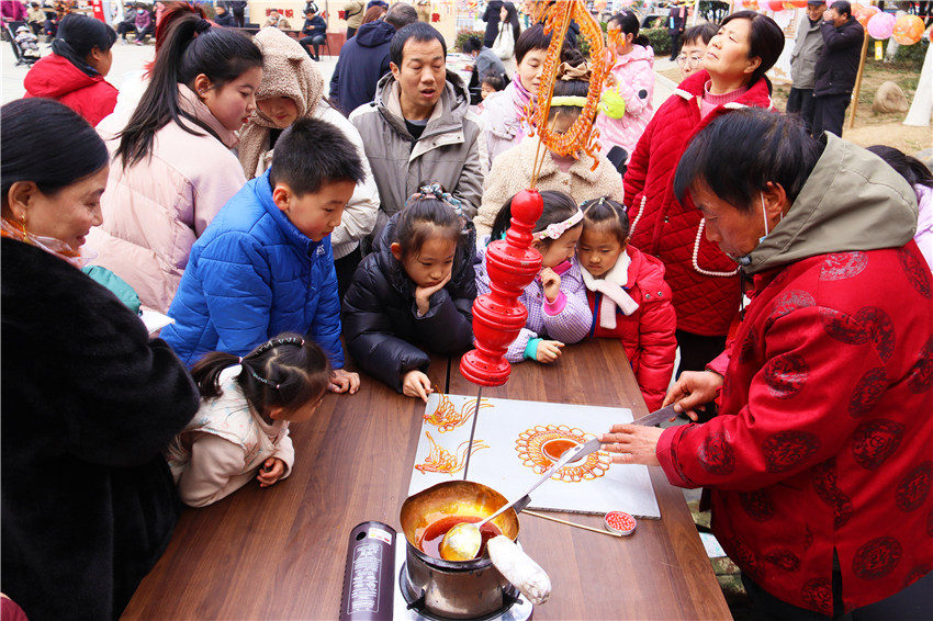 南阳市卧龙区：文明新风润心田 多彩活动庆元宵