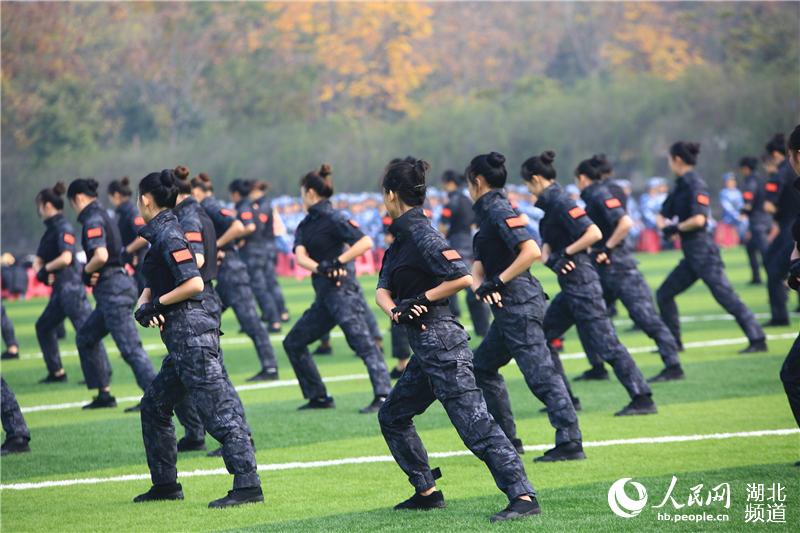 【与军运同行】【最新消息】“武汉军运杯”大学生军体拳挑战赛决赛举行