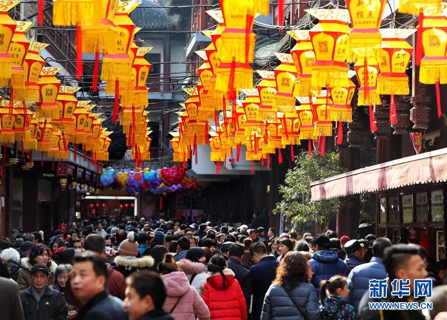 上海：逛豫园 迎元宵