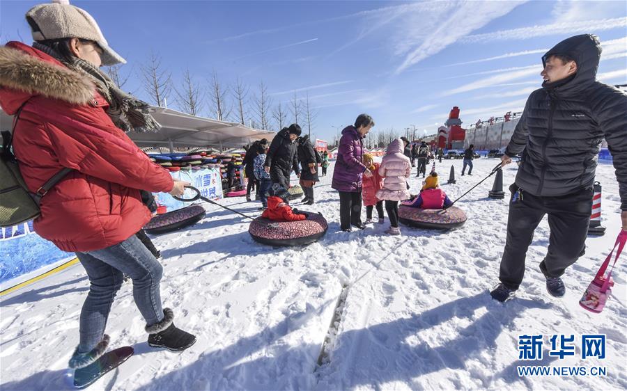 河北广阳：冰雪嘉年华 欢乐贺新春