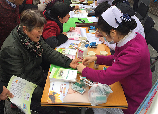 西咸新区沣西新城举办第20次全国“爱耳日”宣传活动