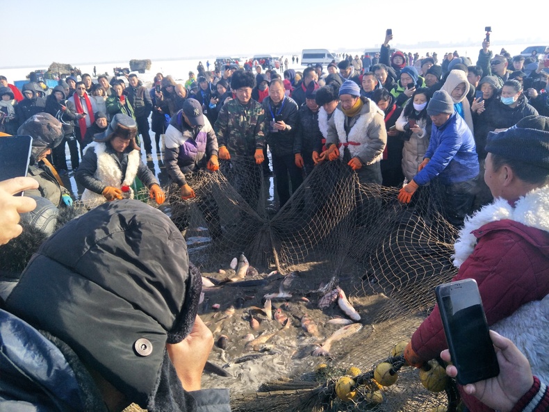 第八届沈阳卧龙湖大辽文化冬捕节启幕