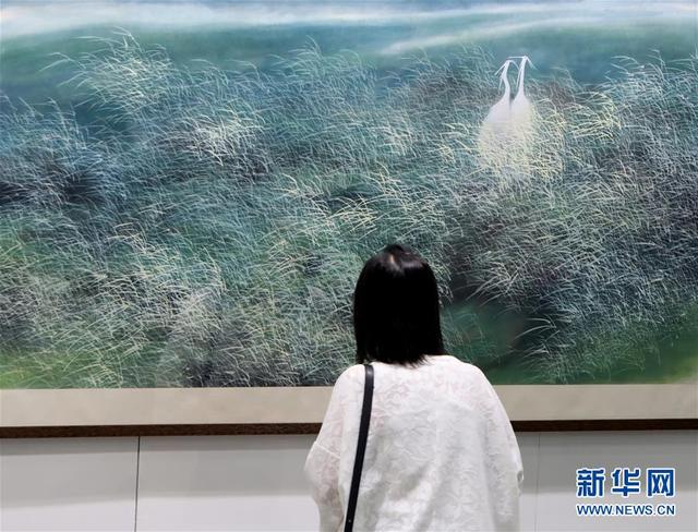 “全球水墨画大展”在香港举行