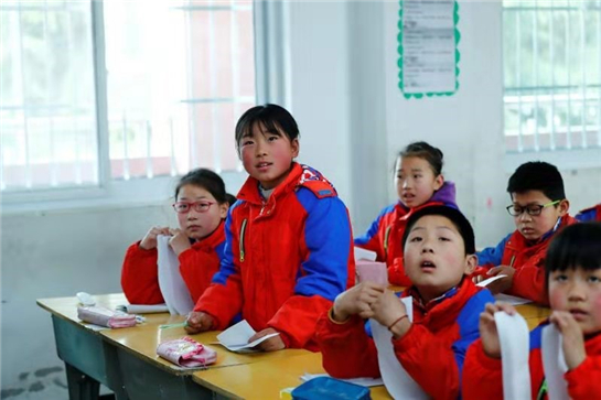 西北工业大学践行雷锋精神 远程科普活动给青少年中下科技梦的种子