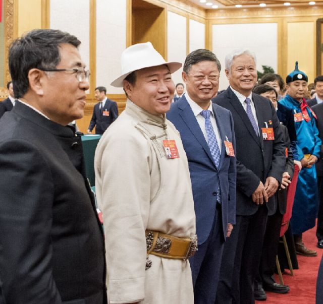 习近平的两会时间|在内蒙古团，习近平又强调了这个关系每个人的重要问题