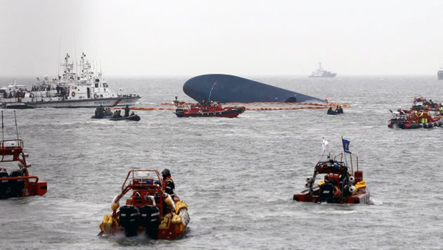 刚果(金)发生沉船事故 至少129人死亡