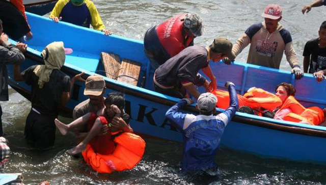 刚果(金)发生沉船事故 至少129人死亡