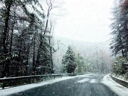 立冬日鄂西南迎来2018年冬首场雪