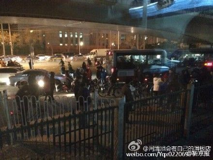 北京至通辽火车撞侵入铁路限界男性致其死亡